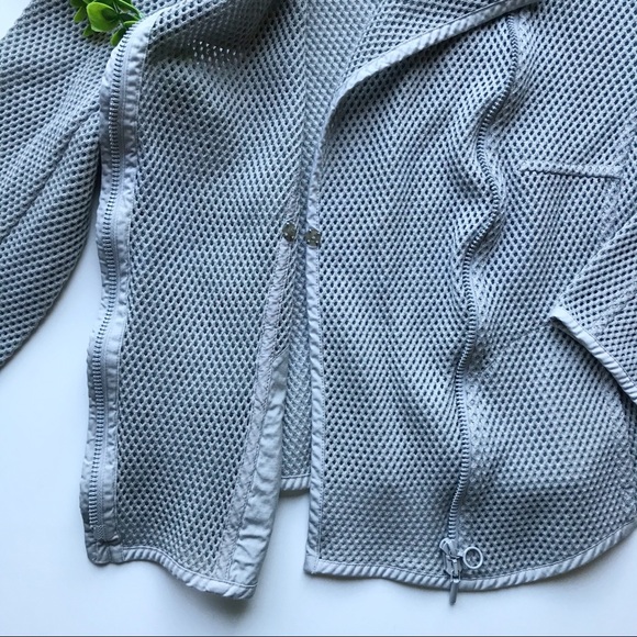➕ AKRIS PUNTO Asymmetrical Gray Light Zip Jacket - Picture 4 of 14